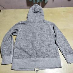 🌈少し厚手のオシャレなパーカー150cmサイズの画像