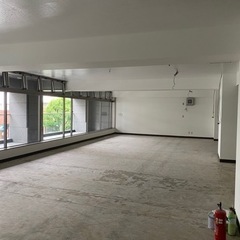 内装スケルトン解体工事作業員募集の画像