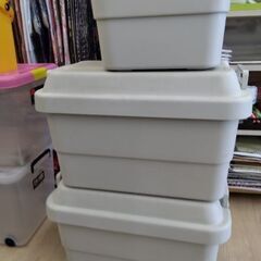 無印良品　頑丈収納ボックス　アウトドア　キャンプ　衣装ケース　工具箱　おもちゃ箱　キッチン　ラックの画像