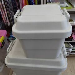 無印良品　頑丈収納ボックス　アウトドア　キャンプ　衣装ケース　工具箱　おもちゃ箱　キッチン　ラックの画像