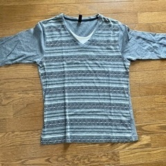 美品❗️メンズTシャツ