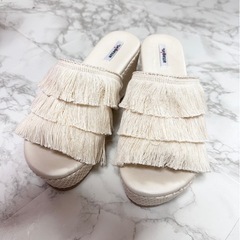 🤍新品　アイボリー　厚底サンダル　LLの画像