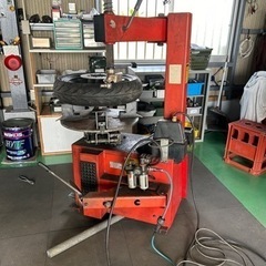 タイヤチェンジャー　バイク🚘　DIY 200V  タイヤ交換　車🛞🚘