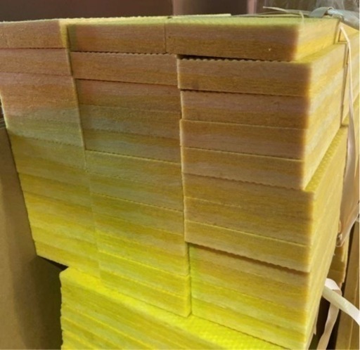 ■高気密■断熱材防音材吸音材高密度90K 厚25mm グラスウールグラスファイバー144枚セット 約450mm x 100-120mm前後国産