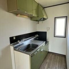 「都市生活の隠れ家 - 行事のオアシス、3DK賃貸開始！」