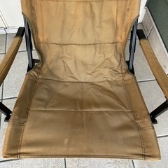 キャンプチェアーの画像