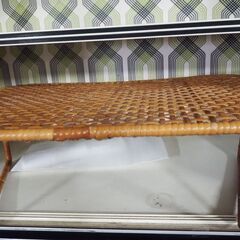 座椅子、籐の様なつくり、４０ｘ３０ｘ１３