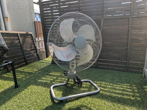 屋外扇風機