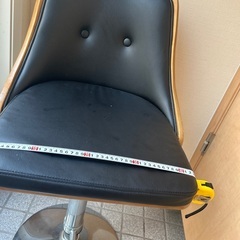 カウンターチェアの画像