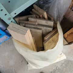 【お話し中】廃材の画像