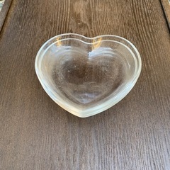 ガラスのお皿①
