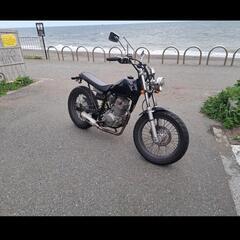 FTR223バイクの画像