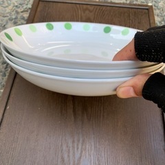 深めのお皿④の画像