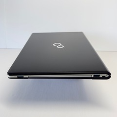 【PCmap'sの保証付きパソコン】【インボイス登録事業者】LIFEBOOKS937/R 13.3インチ/ Windows11Pro / NVMe M.2 256GB Core i5-8350U【第8世代Windows11正規対応CPU】の画像