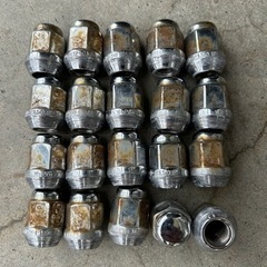 215/55R17 スタッドレスタイヤ　ホイール付き　オデッセイの画像