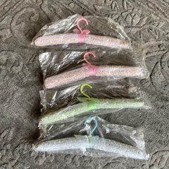 花柄ハンガー　４本