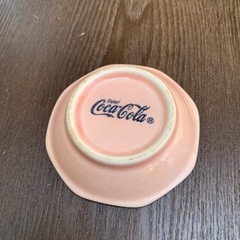 コカコーラーの小皿の画像