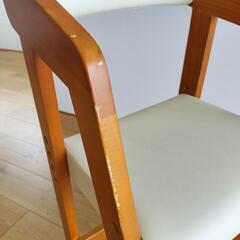 子供用ハイチェアの画像