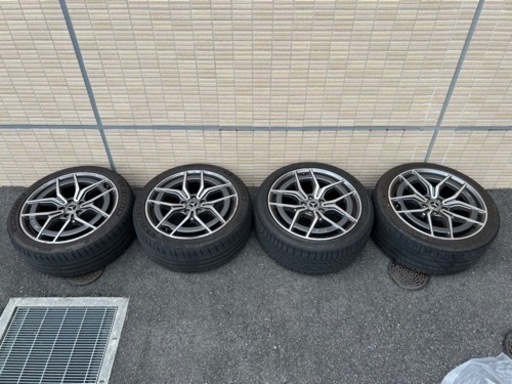 メルセデス・ベンツ Eクラス
 W213 後期 純正 車のパーツ タイヤ、ホイール