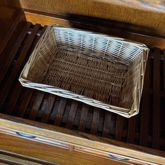 未使用　カゴ　小物入れの画像