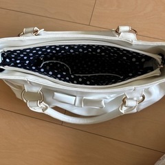 最終値引き❗️オシャレバッグ3回程ですの画像