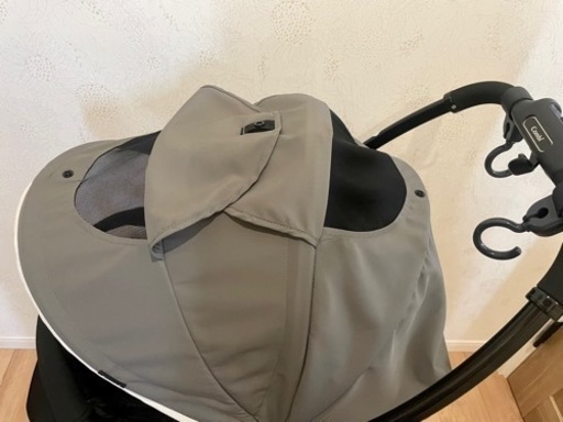 極美品コンビ　スゴカル　ベビーカー