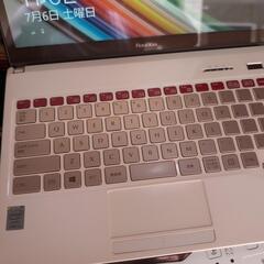 ノートパソコンの画像