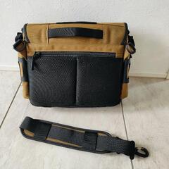 OZUKO 新品未使用の変わったデザインのカバン ・ バッグの画像