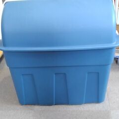 □　① 日本製 和泉化成 ドーム衣装ケースクリアＢ  9878Ｂ ドーム衣装ケースクリアＢ キズあり 幅70㎝ 高さ74cm 奥行50㎝ の画像