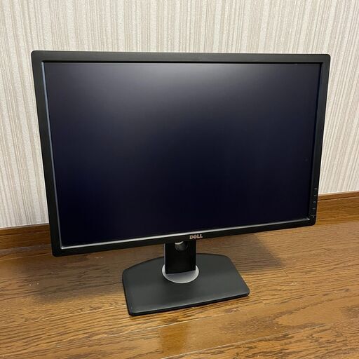【24日受取限定価格】Dell ディスプレイ モニター 24インチ 売ります！