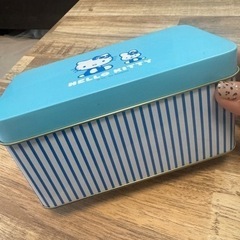 【新品】キティちゃんガラスコップ2個セットの画像