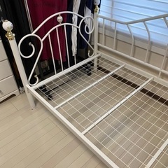家具 ベッド シングルベッドの画像