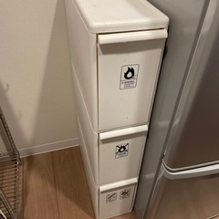 ゴミ箱　お譲りします