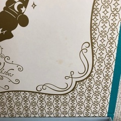 ディズニーのお菓子の箱の画像