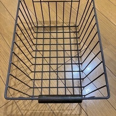 収納バスケット
の画像