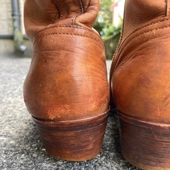 ビンテージ物？カウボーイブーツの画像