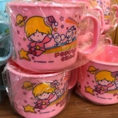 未使用プラスチックコップの画像