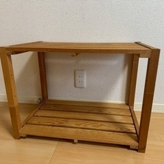 木製ラックの画像