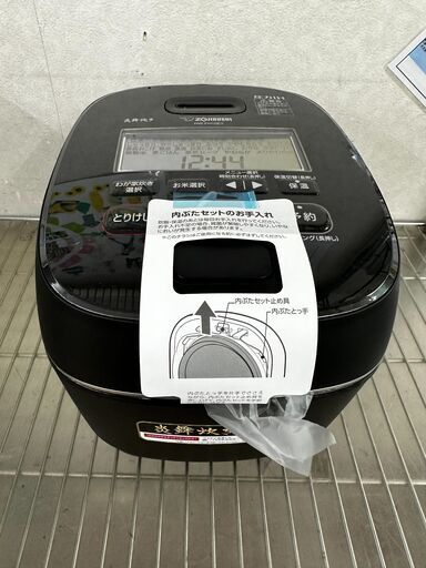 ZOUJIRUSHI/圧力IH炊飯ジャー/MW-PH10E2-BA/2024年製
