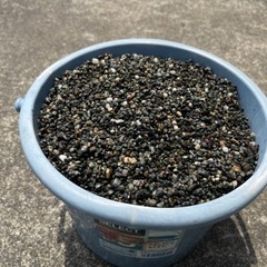 水槽用　敷砂　5リッターバケツ1杯分の画像