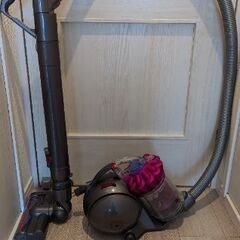 Dyson　サイクロン式掃除機