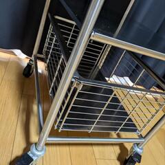 IKEA　キッチン　ダイニング　ワゴン テーブルの画像