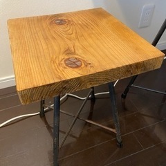 【7/16まで】木製の机、椅子セットの画像