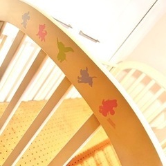 【引渡し先確定】KATOJI●ディズニーデザイン●ベビーベッドホワイトの画像