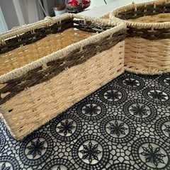 カゴ　小物入れの画像