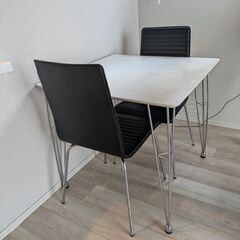 【1000円】2人用ダイニングテーブルセット(ニトリ)