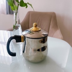 レトロなティーポット