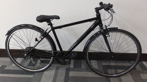 美品 クロスバイク SHIMANO製6段変速 ブラック 28インチ 700×32C 自転車