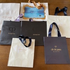 エルメス　クレドポー　シャネル　ヴィトン　ショッピングバッグセットの画像