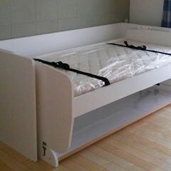 【無料】受注生産のデスク＋ベッド一体型